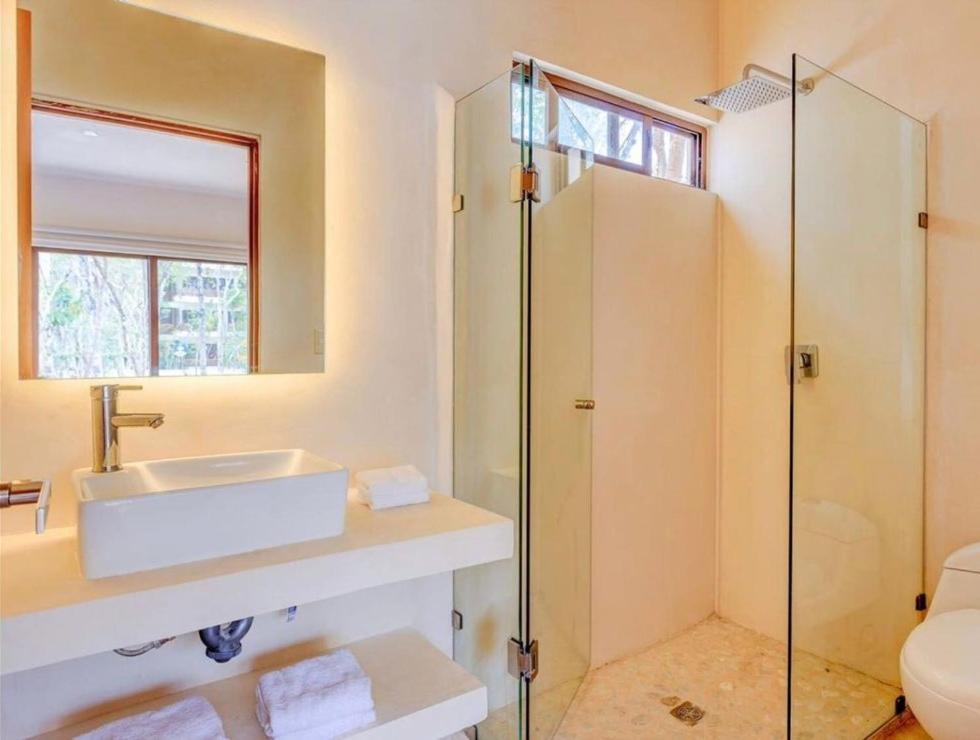 Villa Selva Norte - - 3 Bdr - Roof & Jacuzzi Tulum